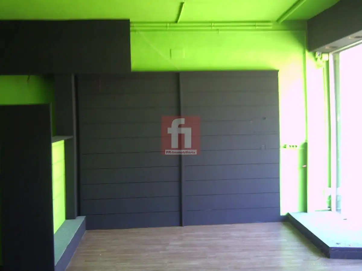 Local comercial en venda a Centre - Sant Oleguer, imagen 16