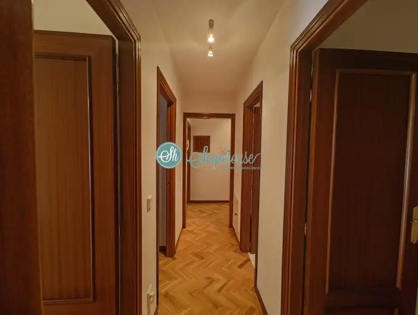 Flat for rent in Segovia  with Heating, Parquet flooring and Terrace