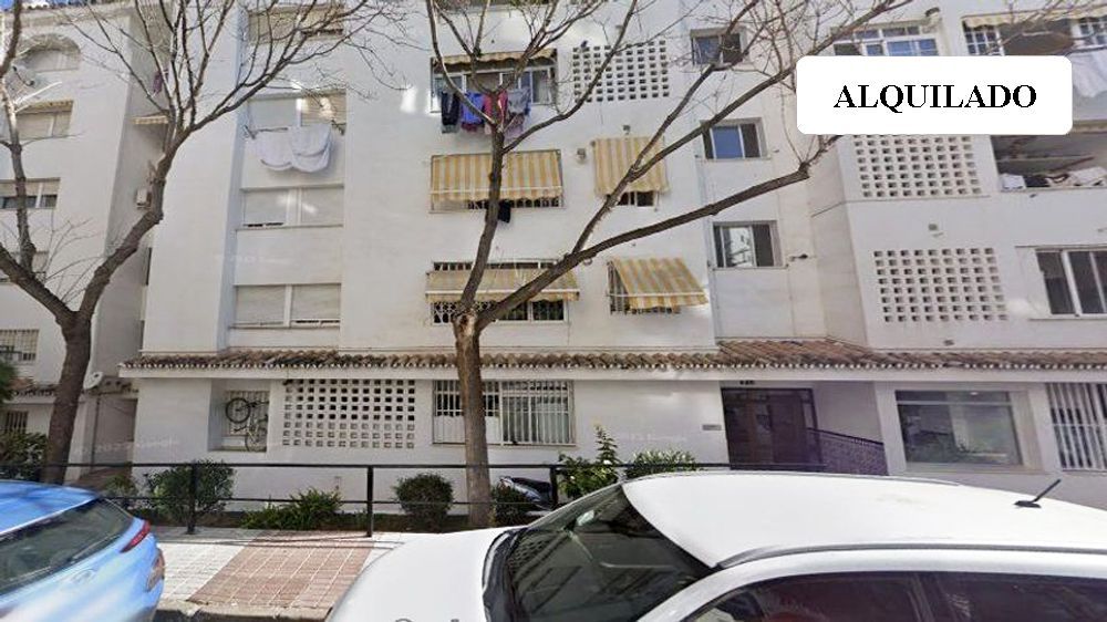 Vista exterior de Estudi en venda en Marbella amb Calefacció