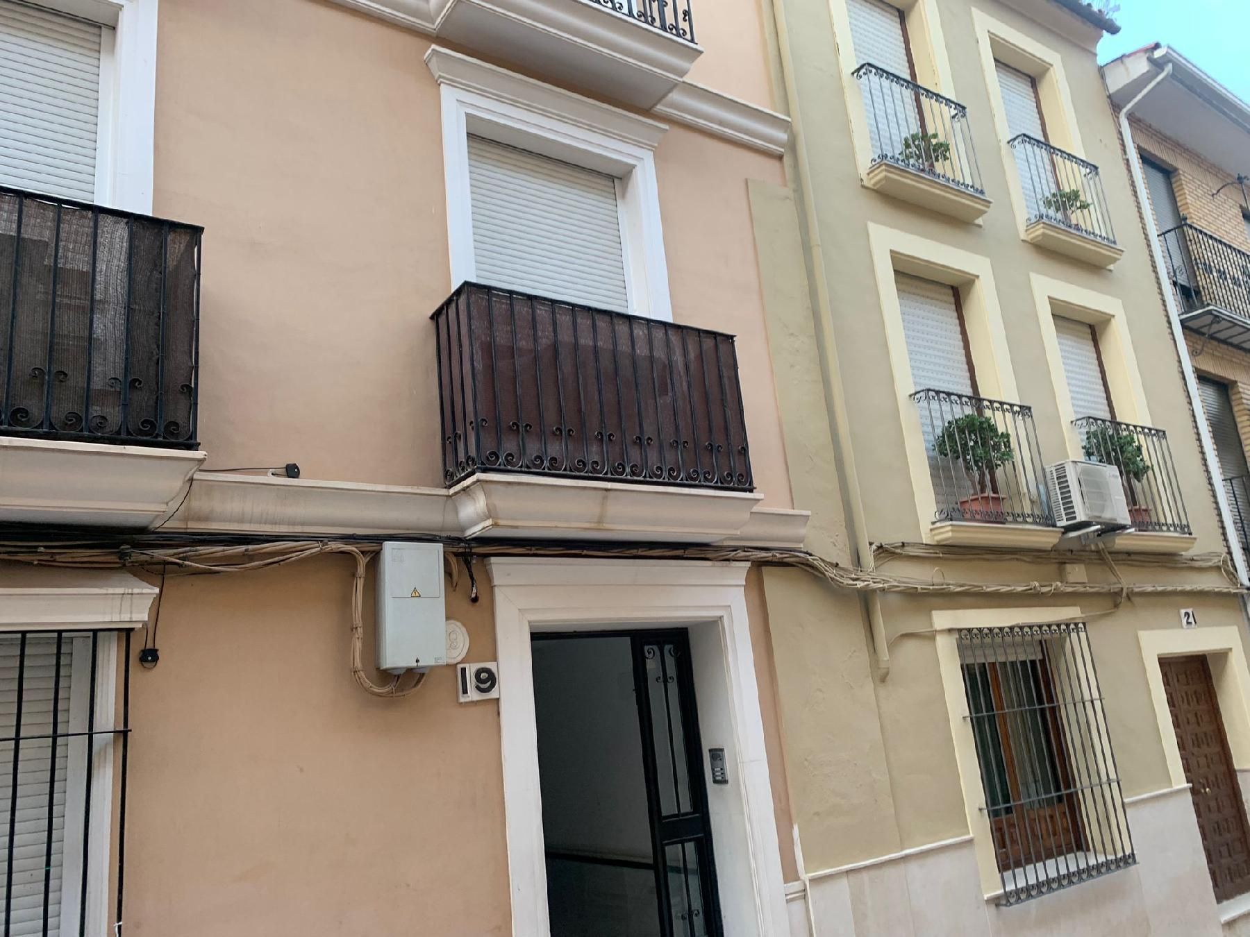 Vista exterior de Piso en venta en Lucena