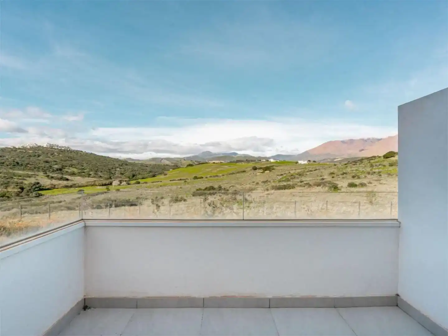 Terraza de Ático en venta en Estepona con Aire acondicionado, Piscina y Balcón
