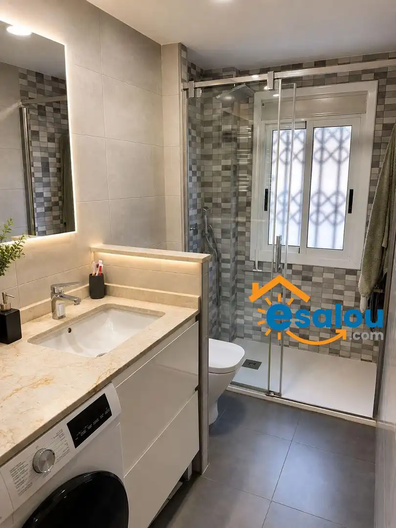 Baño de Apartamento en venta en Salou con Aire acondicionado y Calefacción