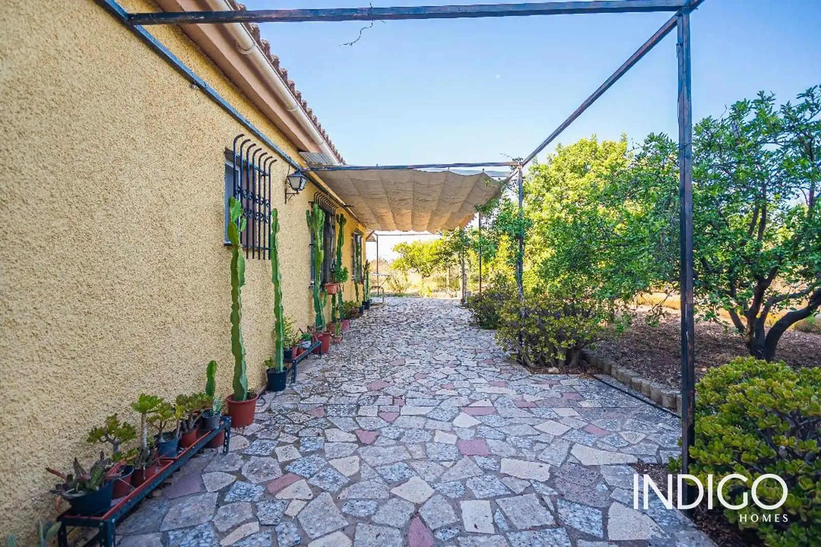Exterior view of Houses for sale in San Vicente del Raspeig / Sant Vicent del Raspeig  with Air Conditioner, Heating and Terrace