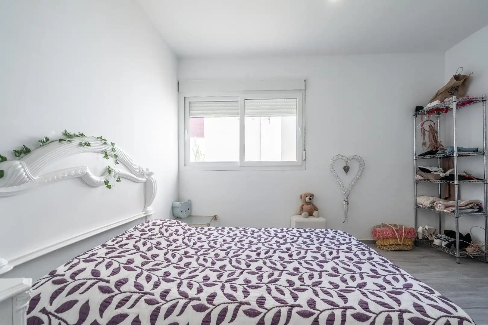 Bedroom of Houses for sale in Valencia  with Private garden, Terrace and Swimming Pool