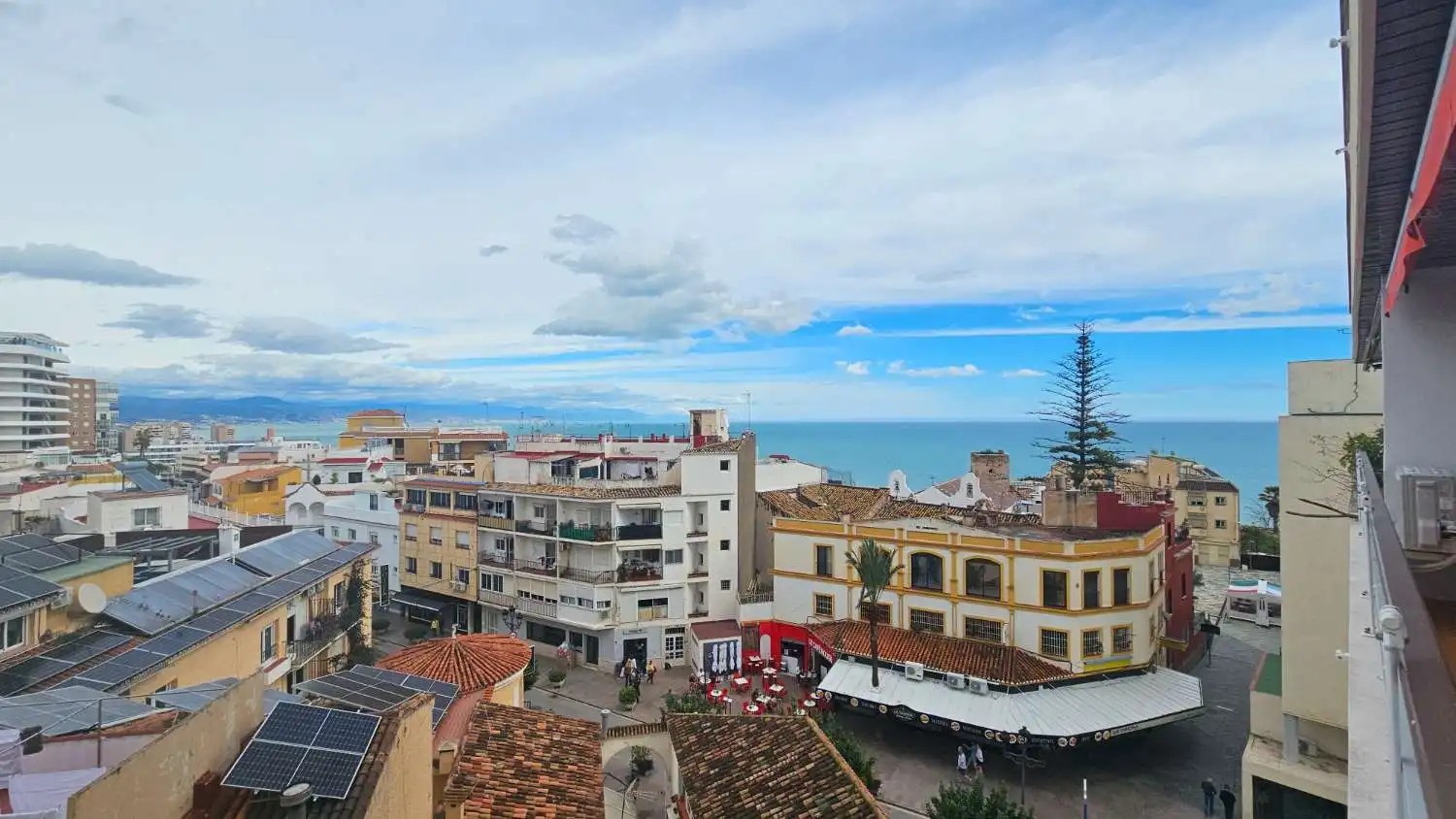 Vista exterior de Apartamento en venta en Torremolinos con Aire acondicionado, Calefacción y Piscina