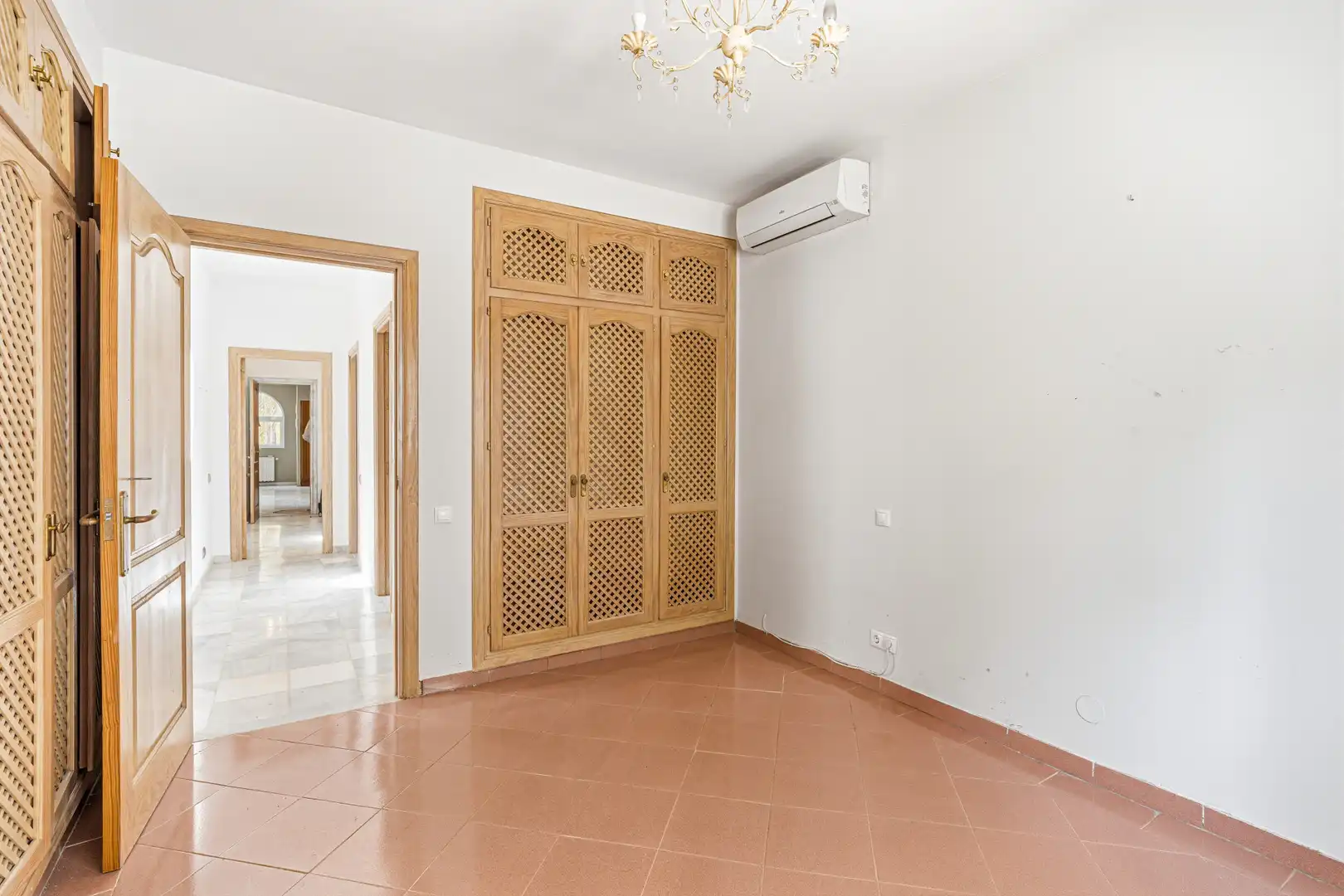 Casa o xalet en venda en Benahavís amb Jardí privat, Terrassa i Piscina