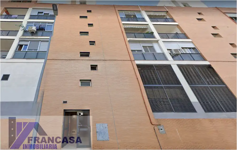 Vista exterior de Piso en venta en Almendralejo