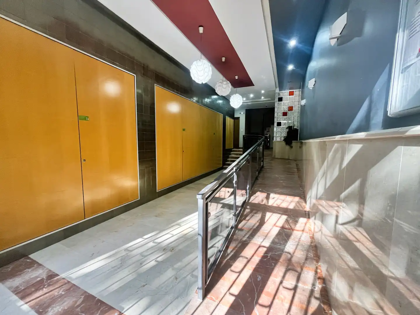 Erdgeschosswohnung mit Terrasse zum Verkauf in Calle Hermandad de la Resurrección, imagen 4