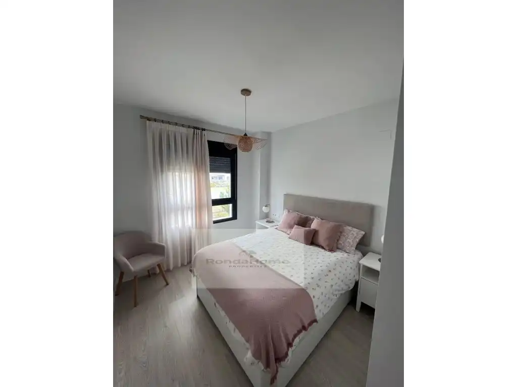 Flat with pool to rent in Avenida Victoria Kent, imagen 14