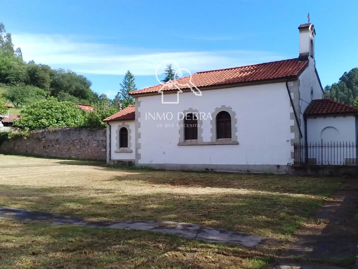 Villa mit Garten zum Verkauf in Soto del Barco, imagen 4