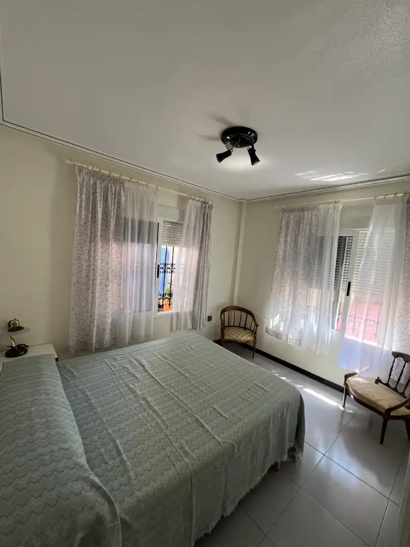 Haus zur Miete in Calle Pintor Vitorio Nicolás 12, imagen 5