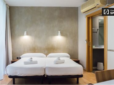 Wohnung mit Balkon zur Miete in Ciutat Vella