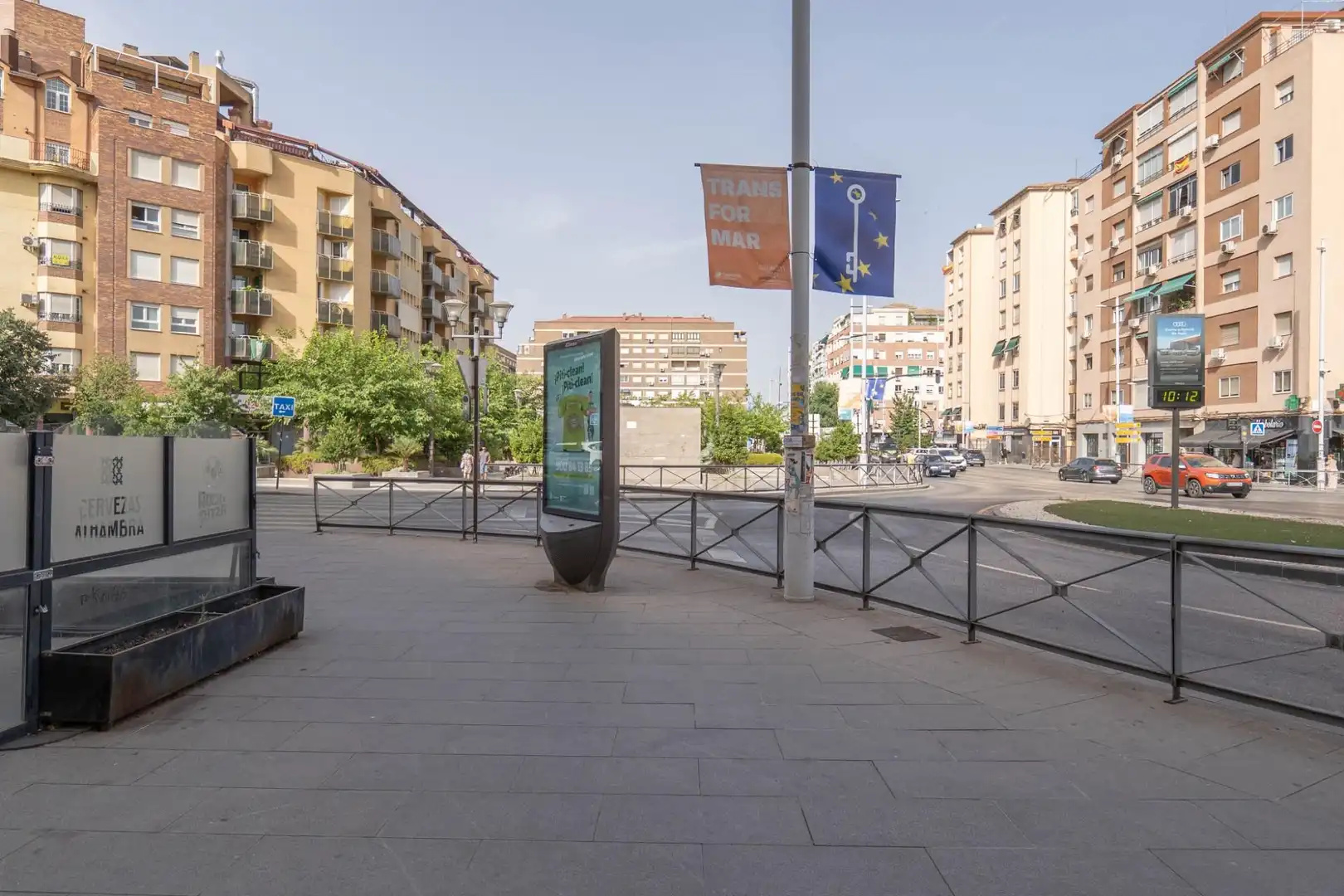 Exterior view of Flat for share in Granada  with Heating and Furnished