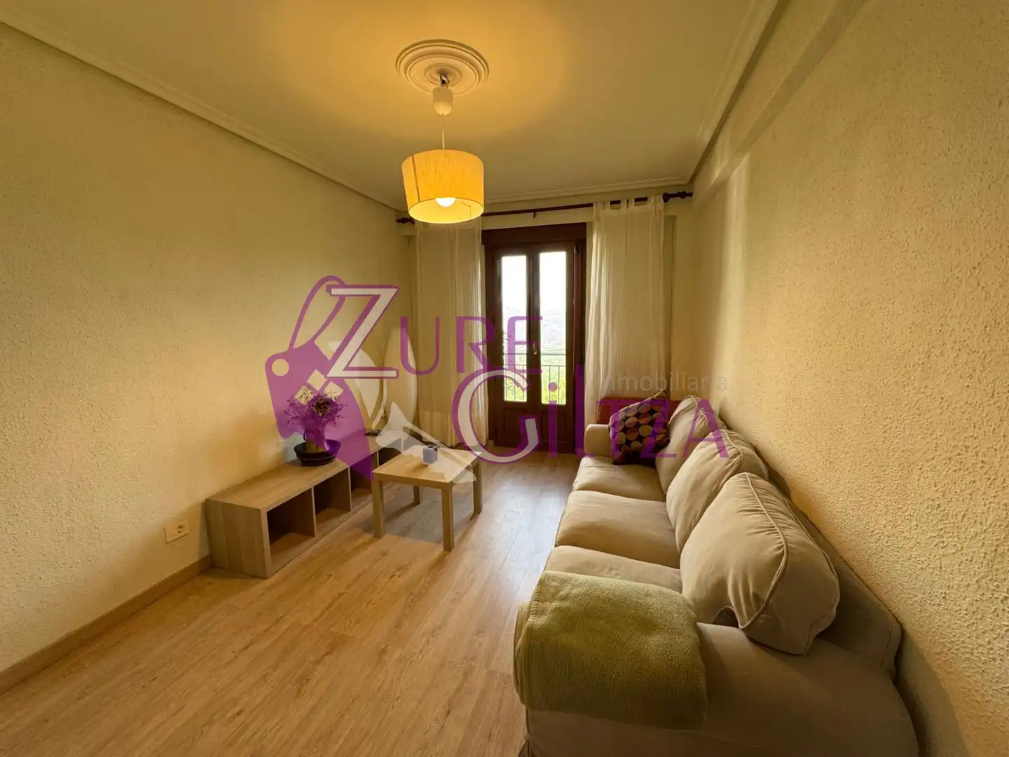 Living room of Flat for sale in Elgeta  with Heating and Furnished