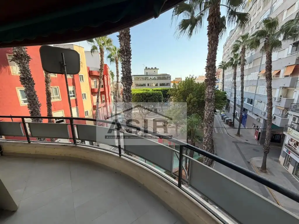 Flat for sale in Calle Curtidors, Centre