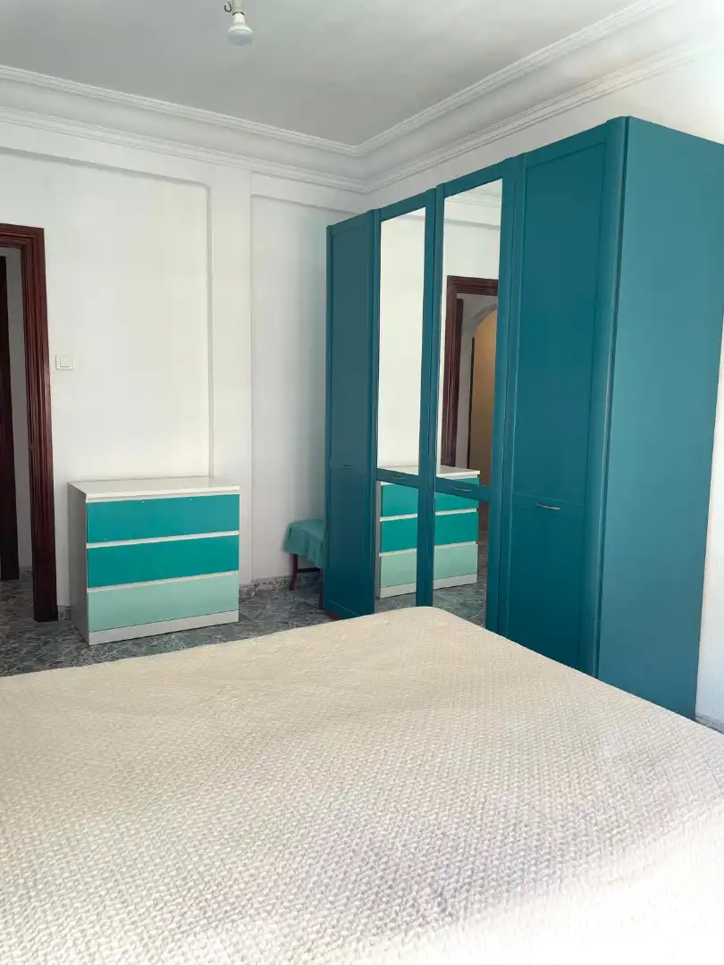 Schlafzimmer von Wohnung zur Miete in Zaragoza mit Heizung, Möbliert und Ofen