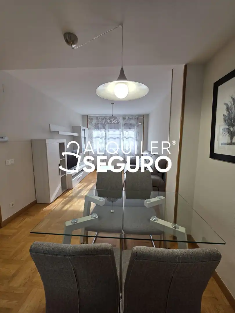 Sala de estar de Piso de alquiler en Burgos con Calefacción, Terraza y Trastero