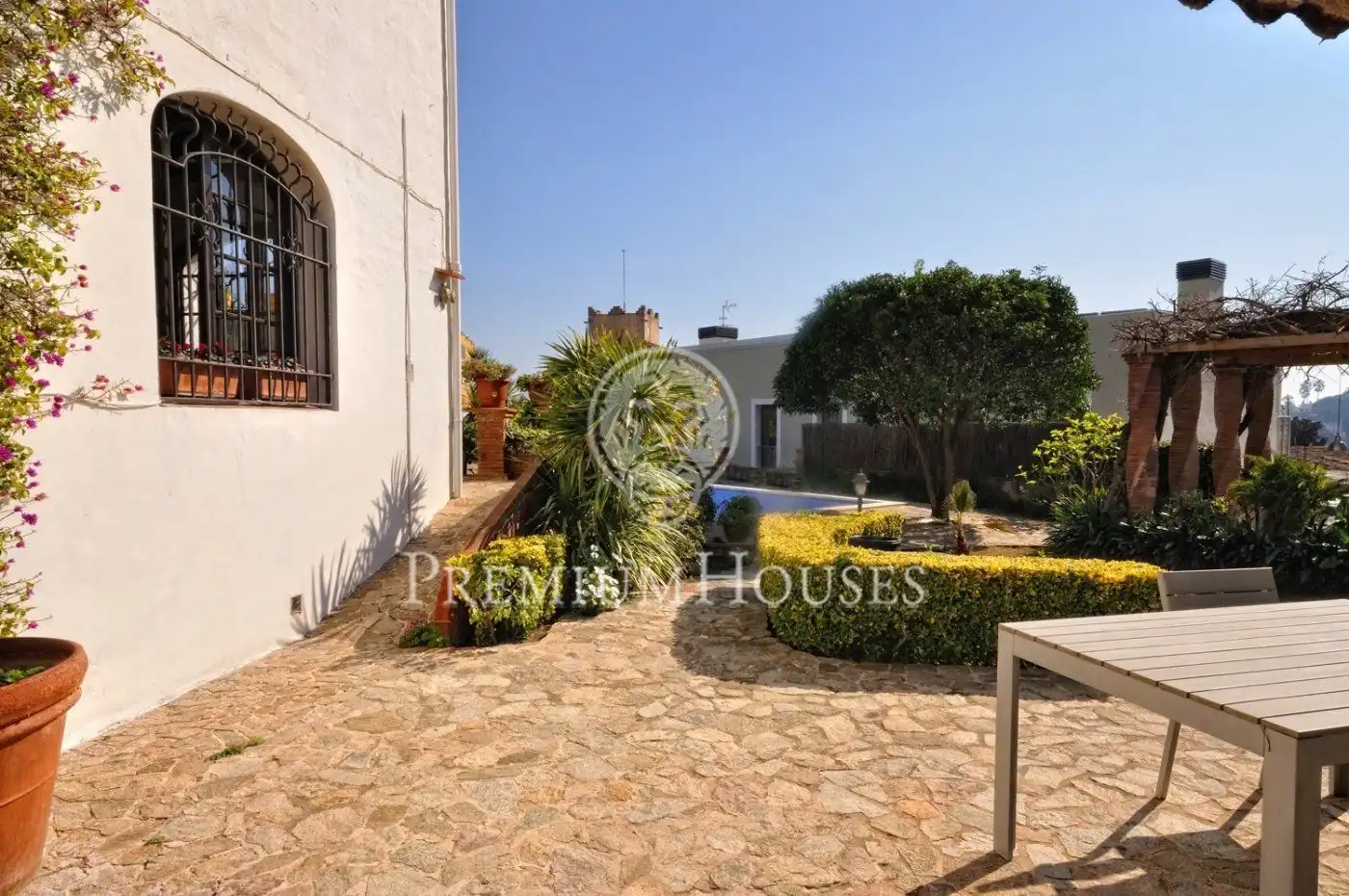 Houses for sale in Cabrera de Mar
