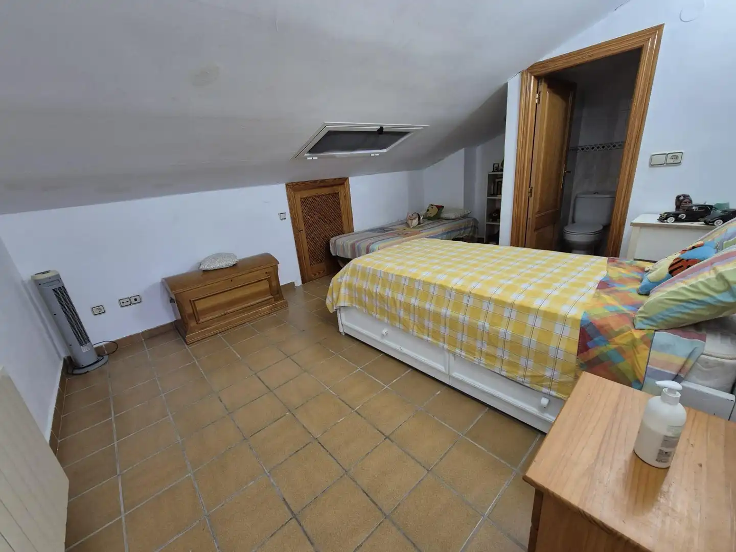 Bedroom of Detached homes for sale in Oliva  with Air Conditioner, Heating and Private garden