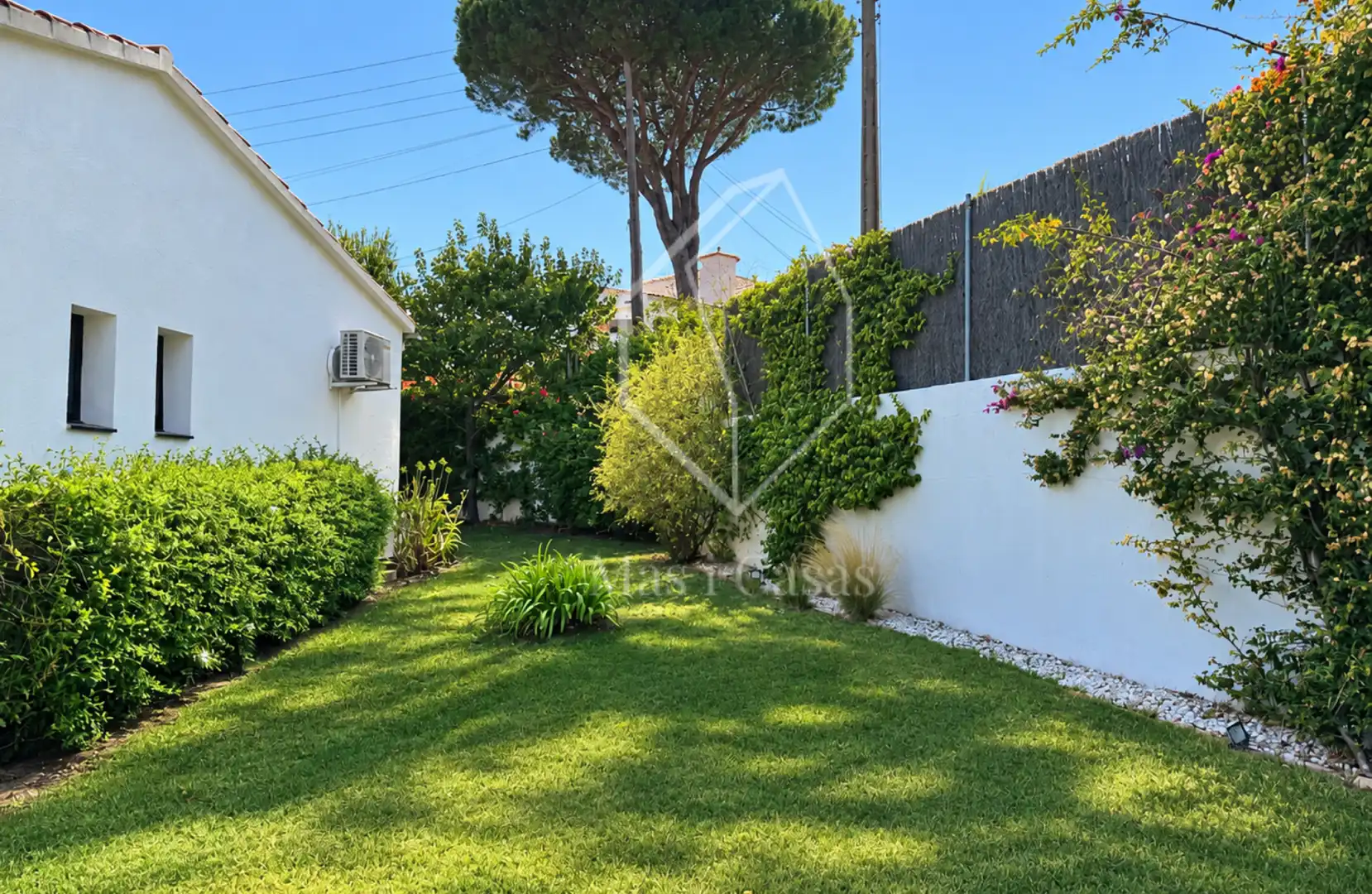 Casa amb piscina en venda a Passatge Vall de Bianya 21, imagen 11