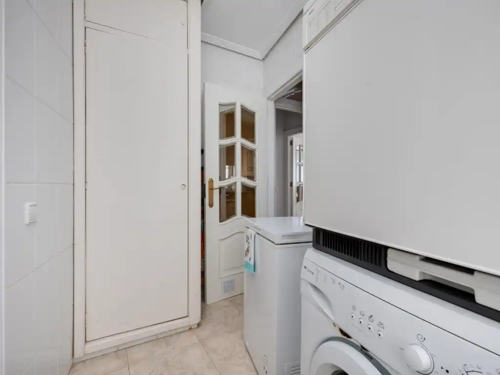 Apartament amb ascensor en venda a Avenida Doctor Gregorio Marañon, imagen 16