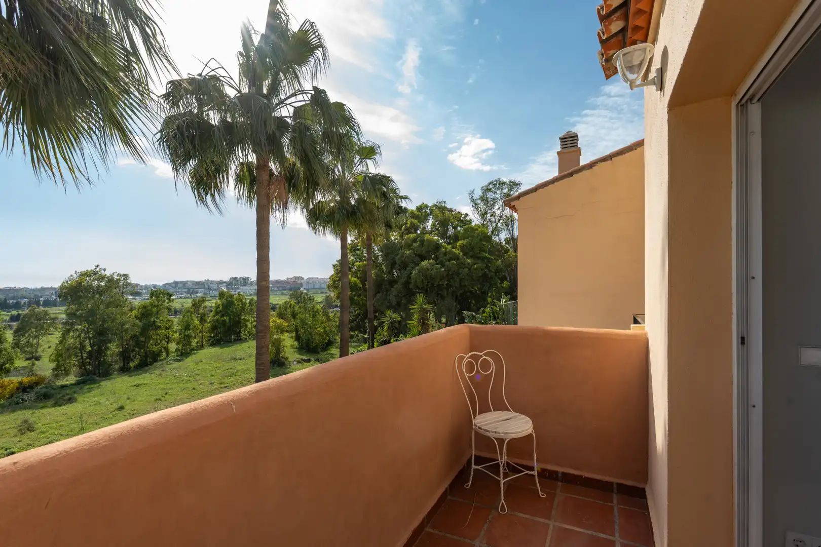 Terraza de Casa adosada en venta en Marbella con Aire acondicionado, Jardín privado y Terraza