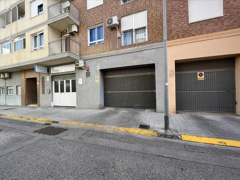 Aparcament de Garatge en venda en La Pobla de Farnals