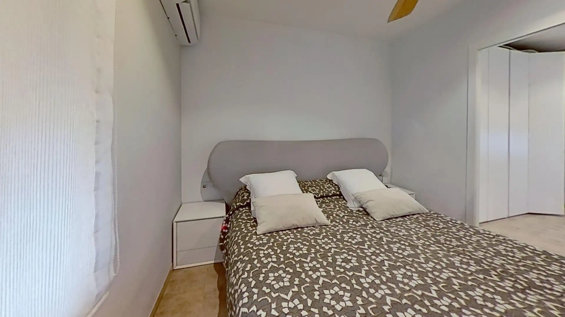 Dormitori de Casa o xalet en venda en Vinaròs amb Aire condicionat, Calefacció i Jardí privat