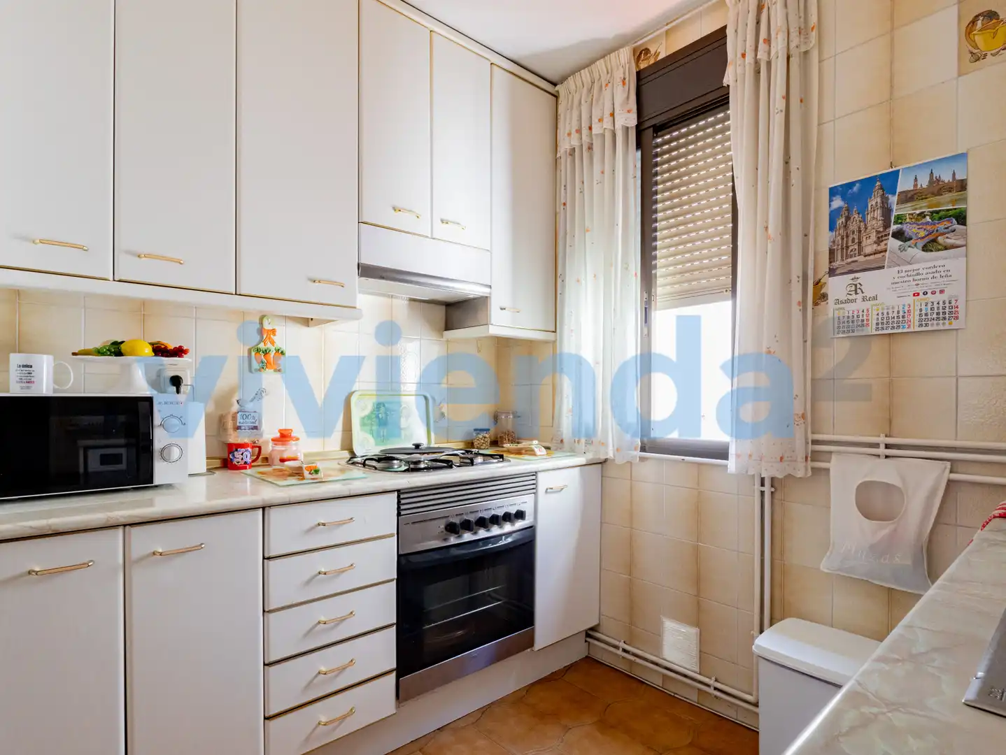 Flat with terrace for sale in Calle Campomanes, imagen 6