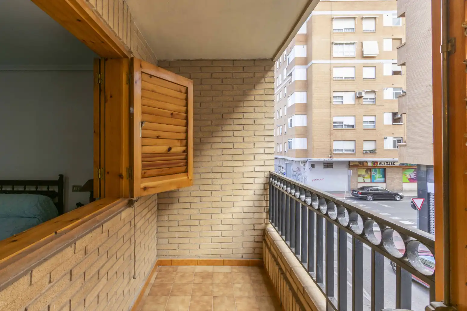 Terrassa de Casa adosada en venda en Sagunto / Sagunt amb Terrassa i Balcó