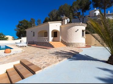 Detached house with pool for sale in Zona Pueblo