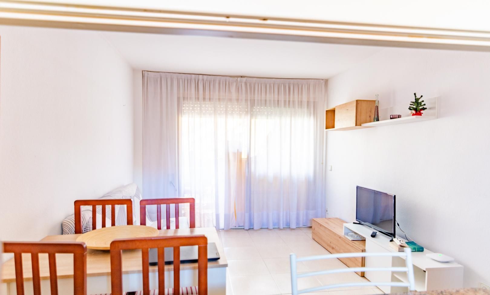 Dormitori de Apartament en venda en Salou amb Terrassa