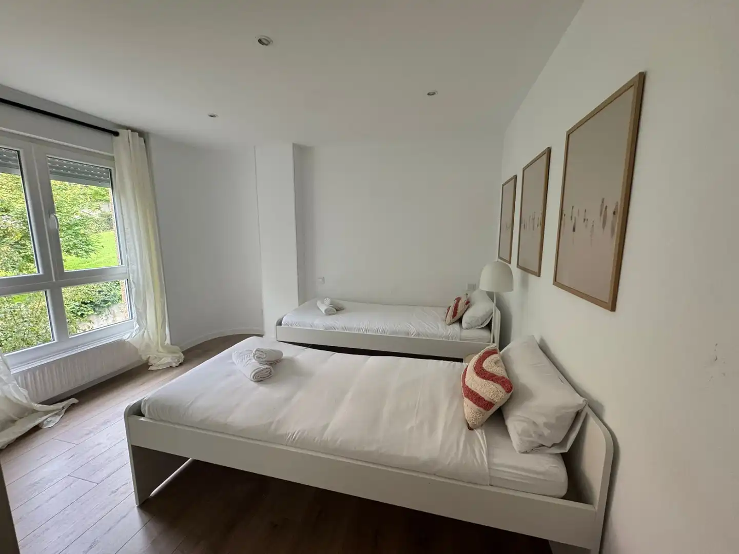 Schlafzimmer von Wohnung zur Miete in Santander mit Klimaanlage, Heizung und Parkett