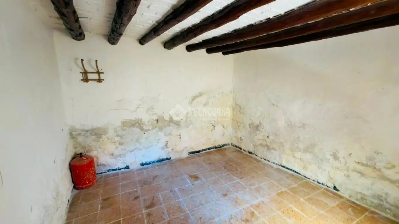 Casa adosada en venda en Villamuelas amb Calefacció