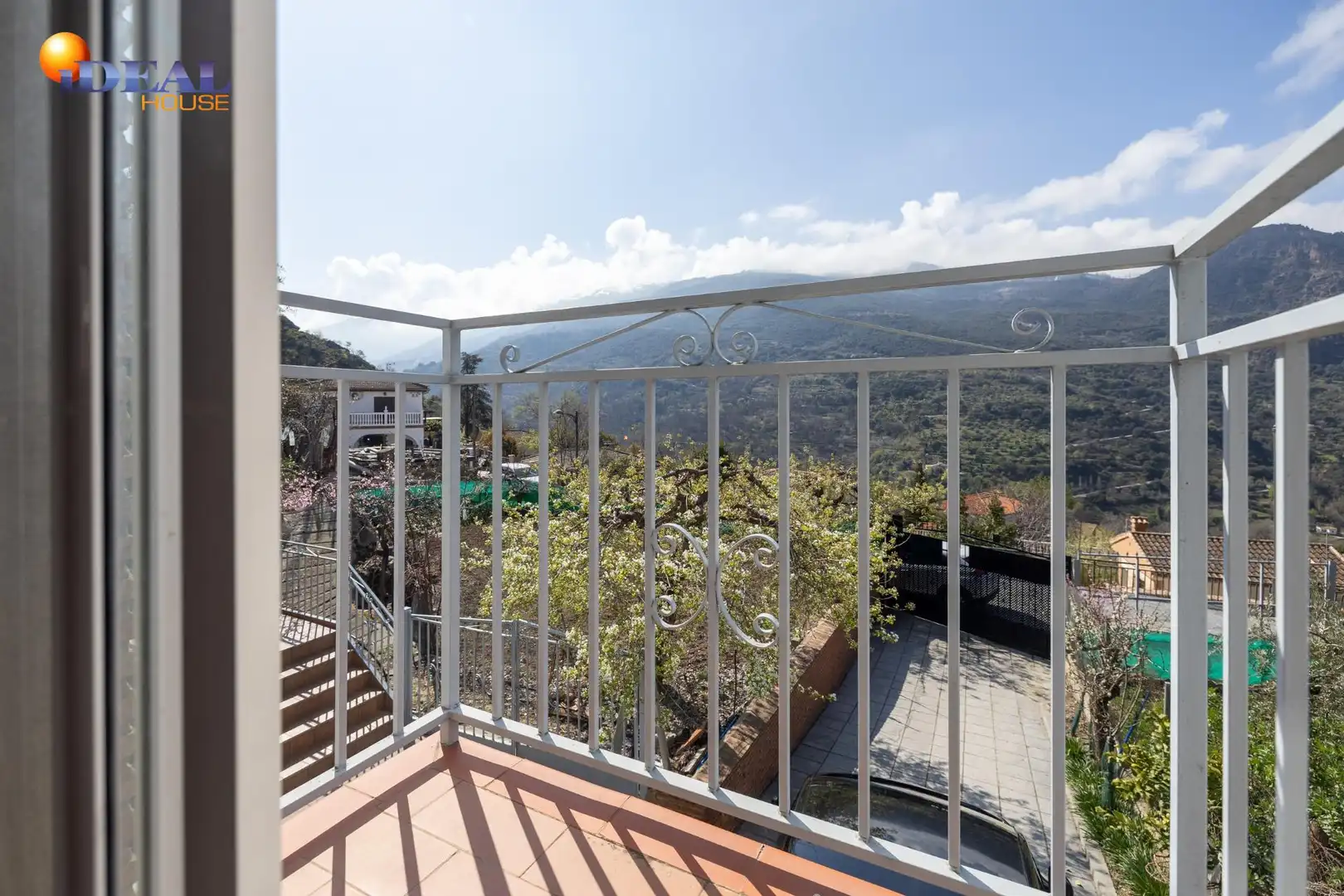 Terraza de Casa o chalet en venta en Güéjar Sierra con Jardín privado, Trastero y Piscina