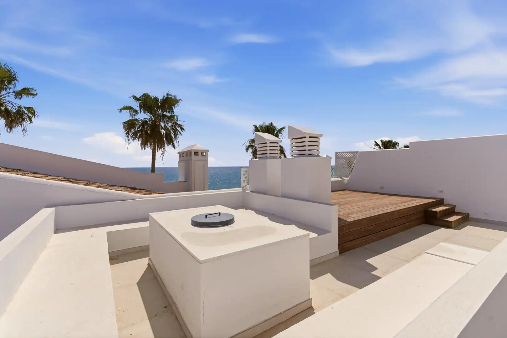Terrace of Attic for sale in Estepona  with Air Conditioner, Terrace and Swimming Pool