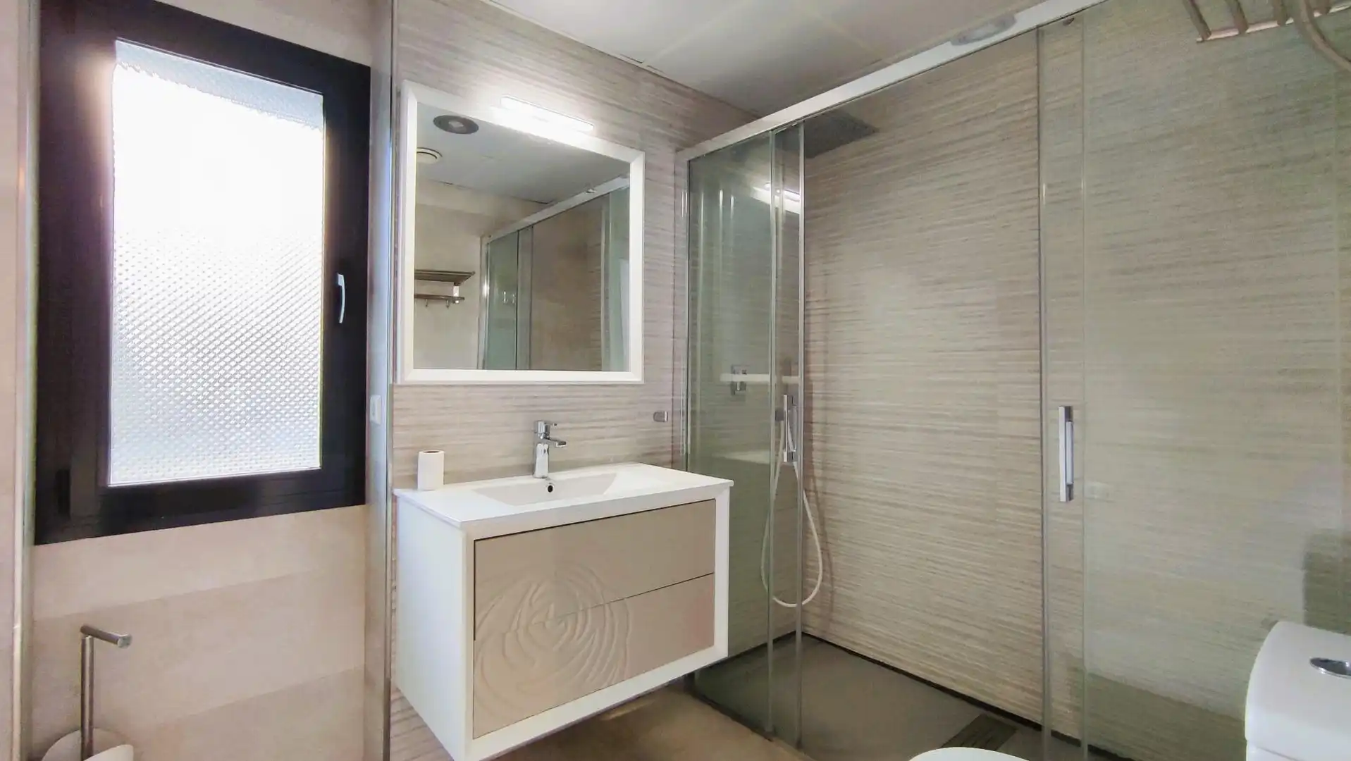 Bany de Casa o xalet en venda en Calpe / Calp amb Aire condicionat, Jardí privat i Terrassa