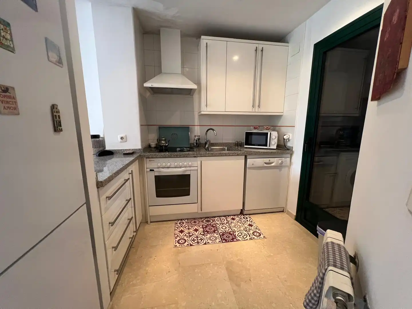 Cocina de Piso en venta en Finestrat con Trastero, Piscina y Piscina comunitaria