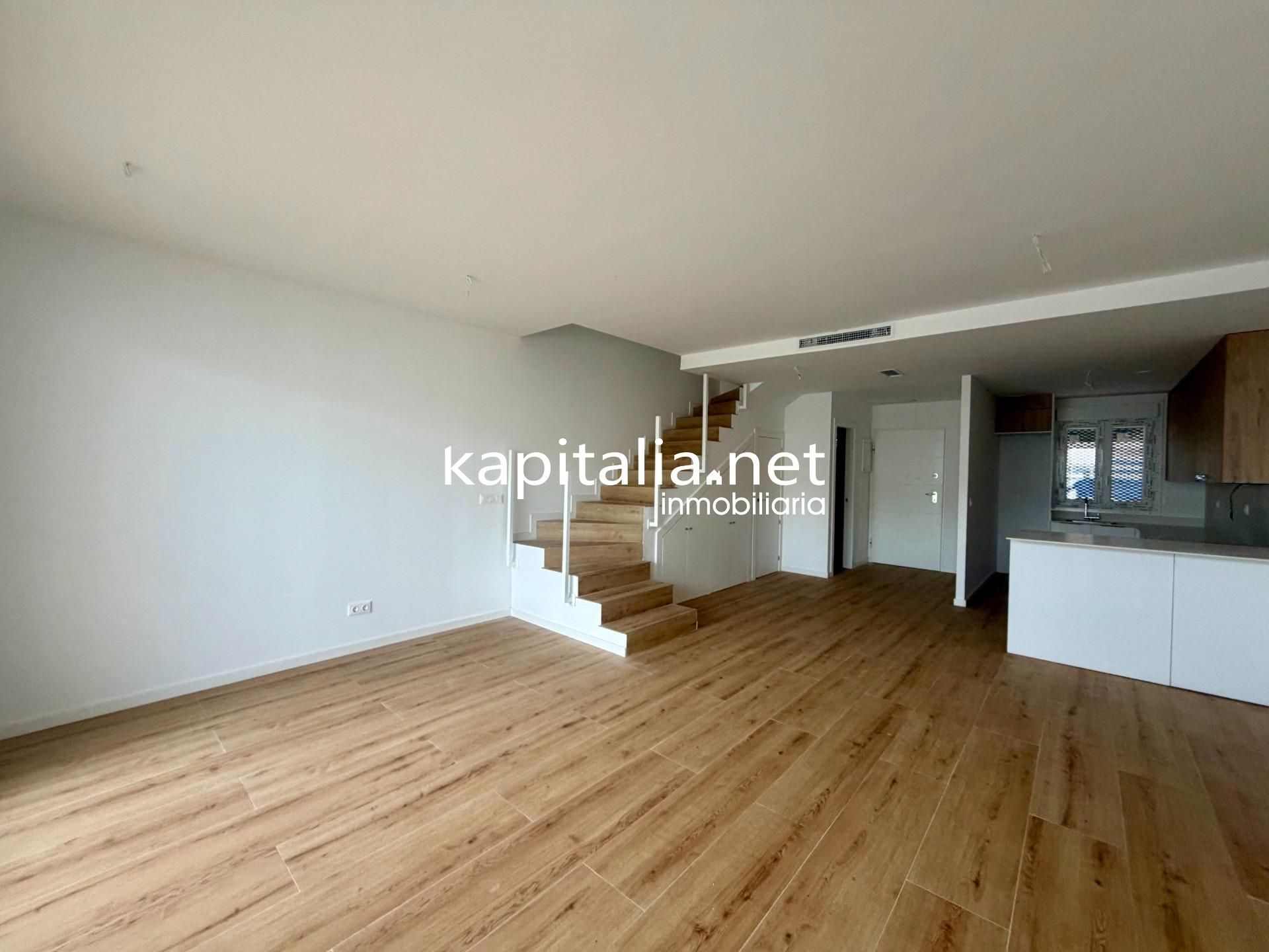Bedroom of Single-family semi-detached for sale in Castalla  with Air Conditioner, Private garden and Terrace