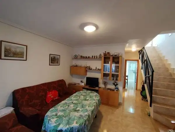 Adossat amb terrassa en venda a Centro, imagen 2