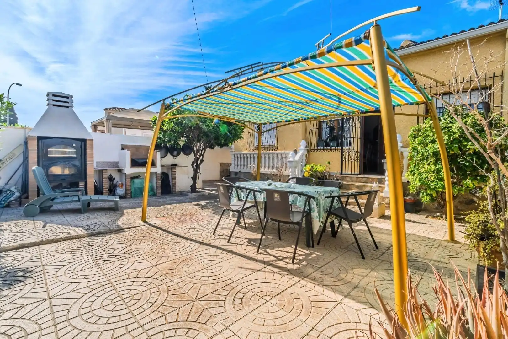 Terrace of Houses for sale in Torrevieja  with Private garden