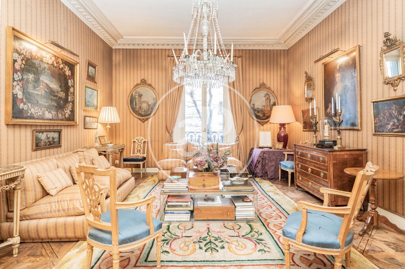 Living room of Flat to rent in  Madrid Capital  with Heating, Terrace and Storage room