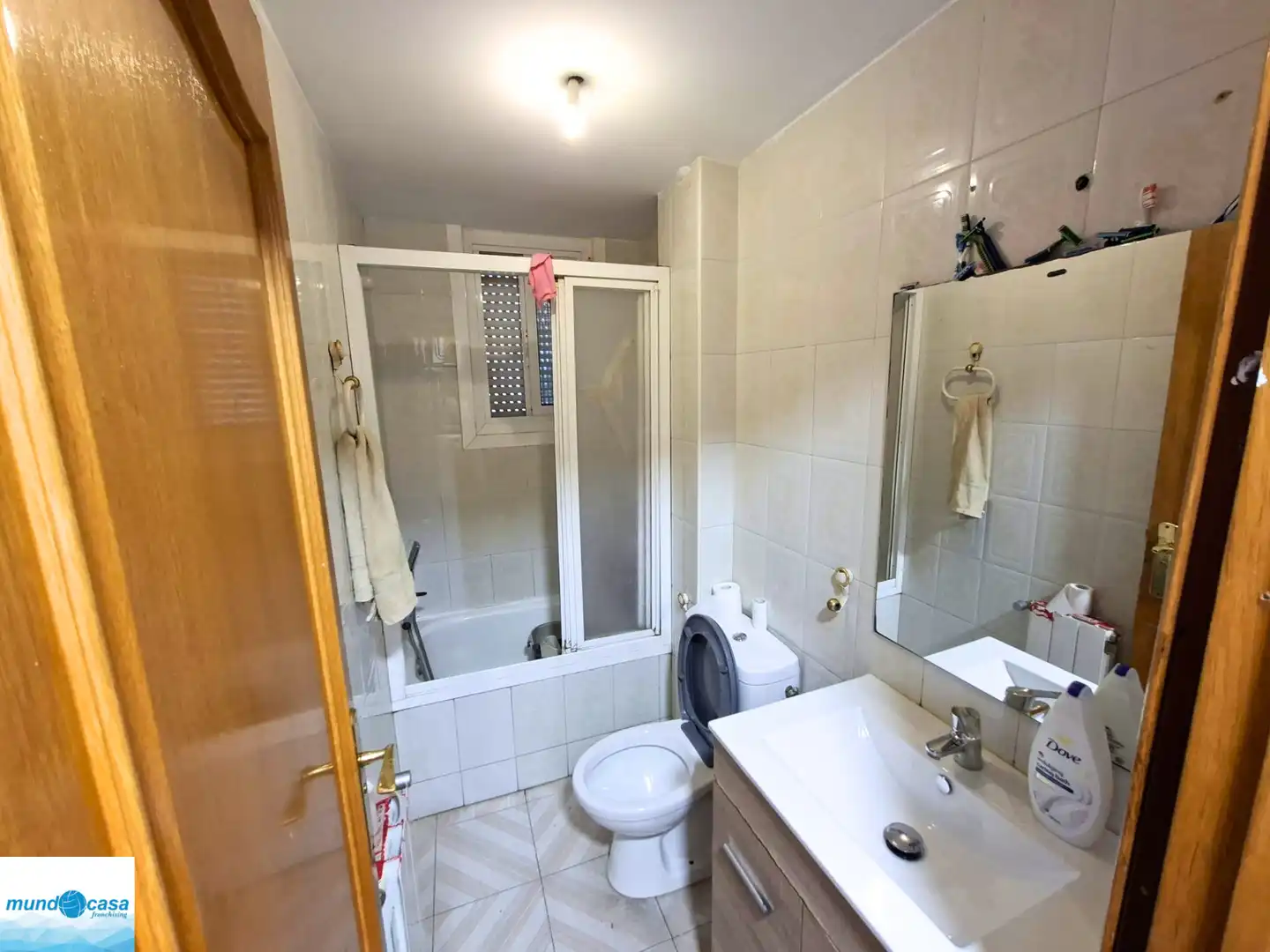 Baño de Piso en venta en Zaragoza con Balcón