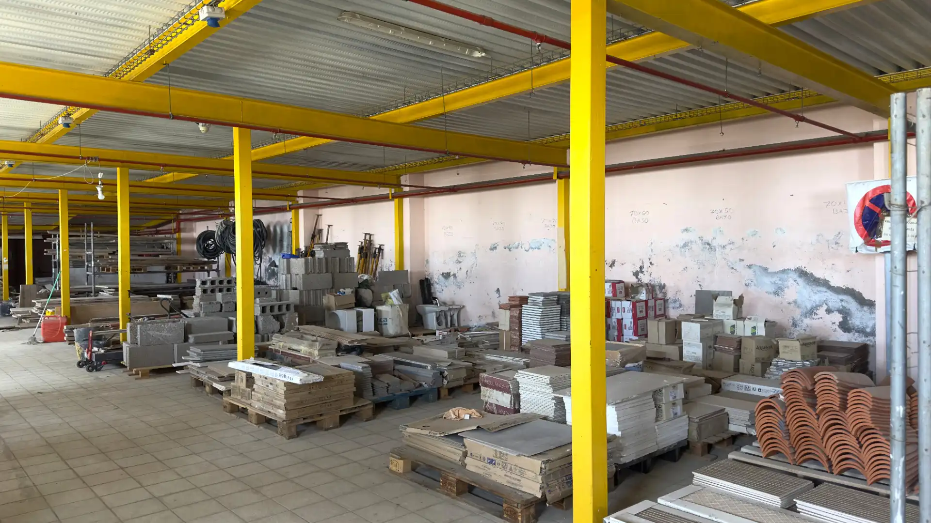Industrial buildings for sale in Santa Cruz de Tenerife