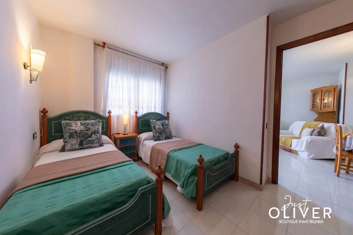 Schlafzimmer von Dachboden zum Verkauf in Vila-seca mit Terrasse, Möbliert und Gemeinschaftspool
