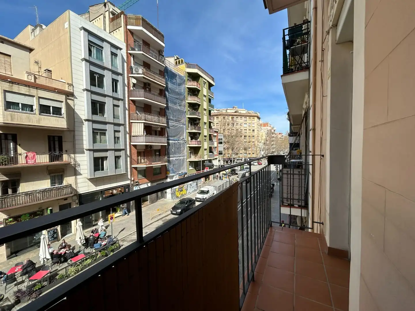 Vista exterior de Piso en venta en Barcelona con Terraza