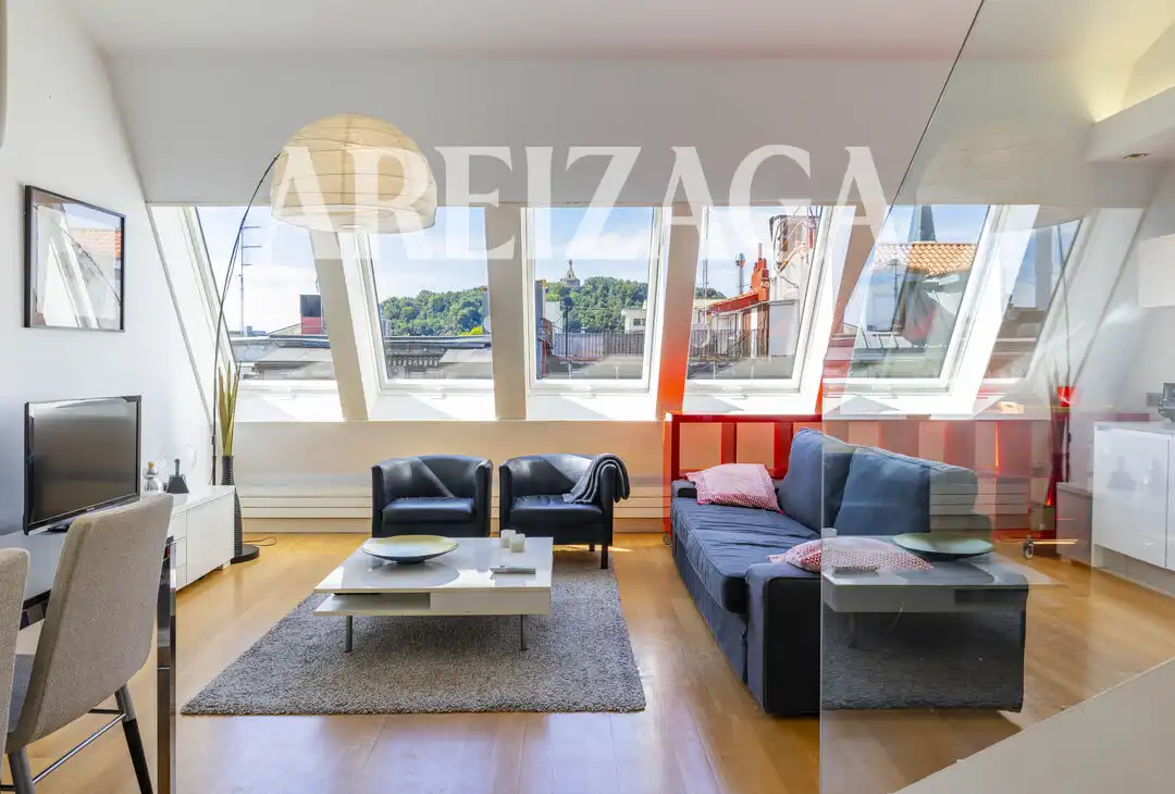 Wohnzimmer von Dachboden zum Verkauf in Donostia - San Sebastián  mit Klimaanlage und Heizung