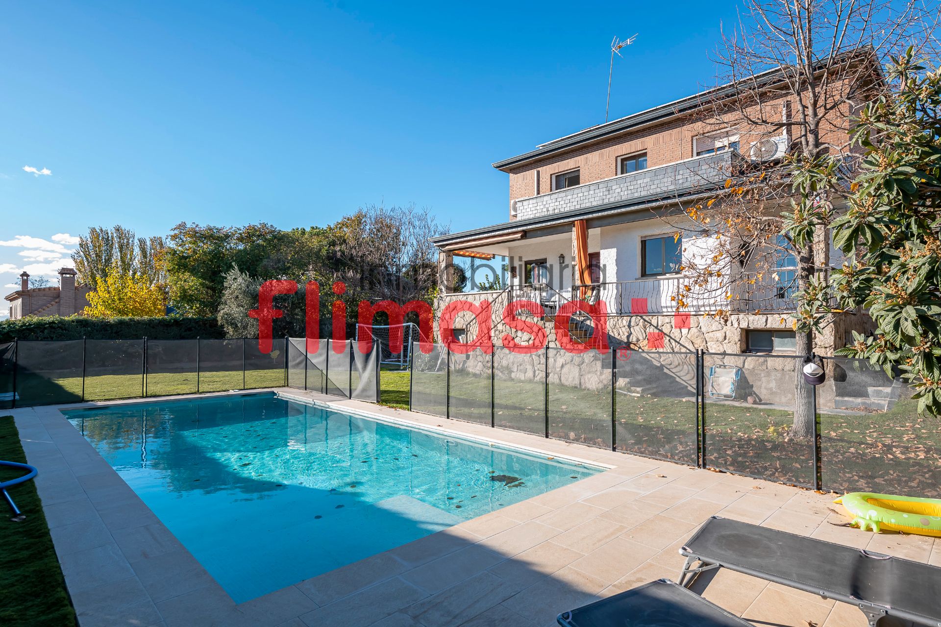 Piscina de Casa o xalet en venda en Villaviciosa de Odón amb Calefacció, Jardí privat i Terrassa