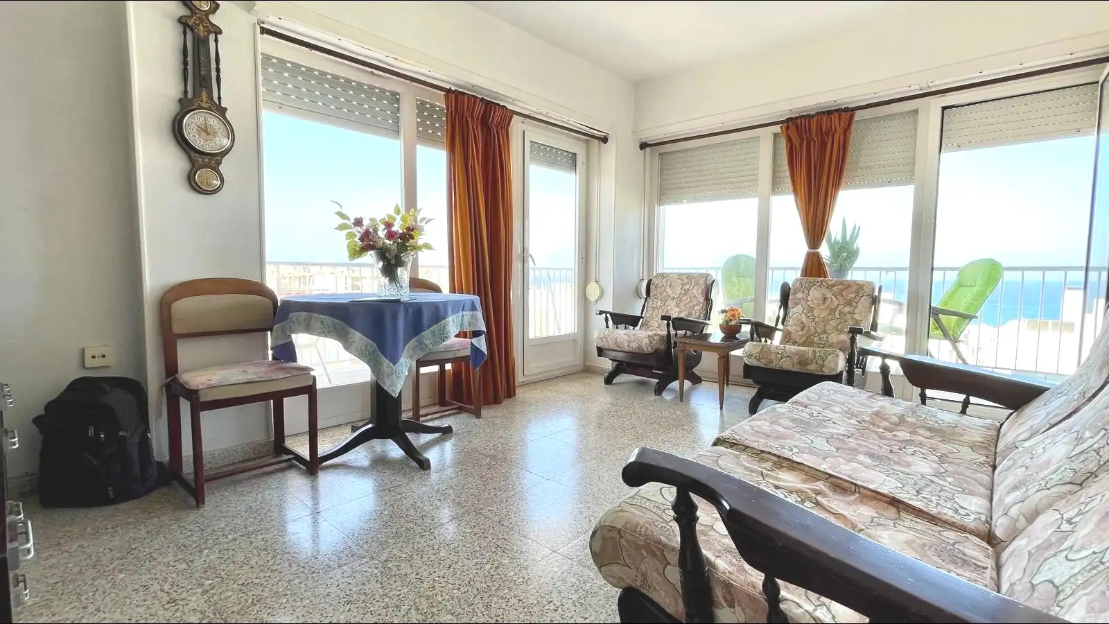 Sala d'estar de Pis en venda en El Campello amb Terrassa i Traster
