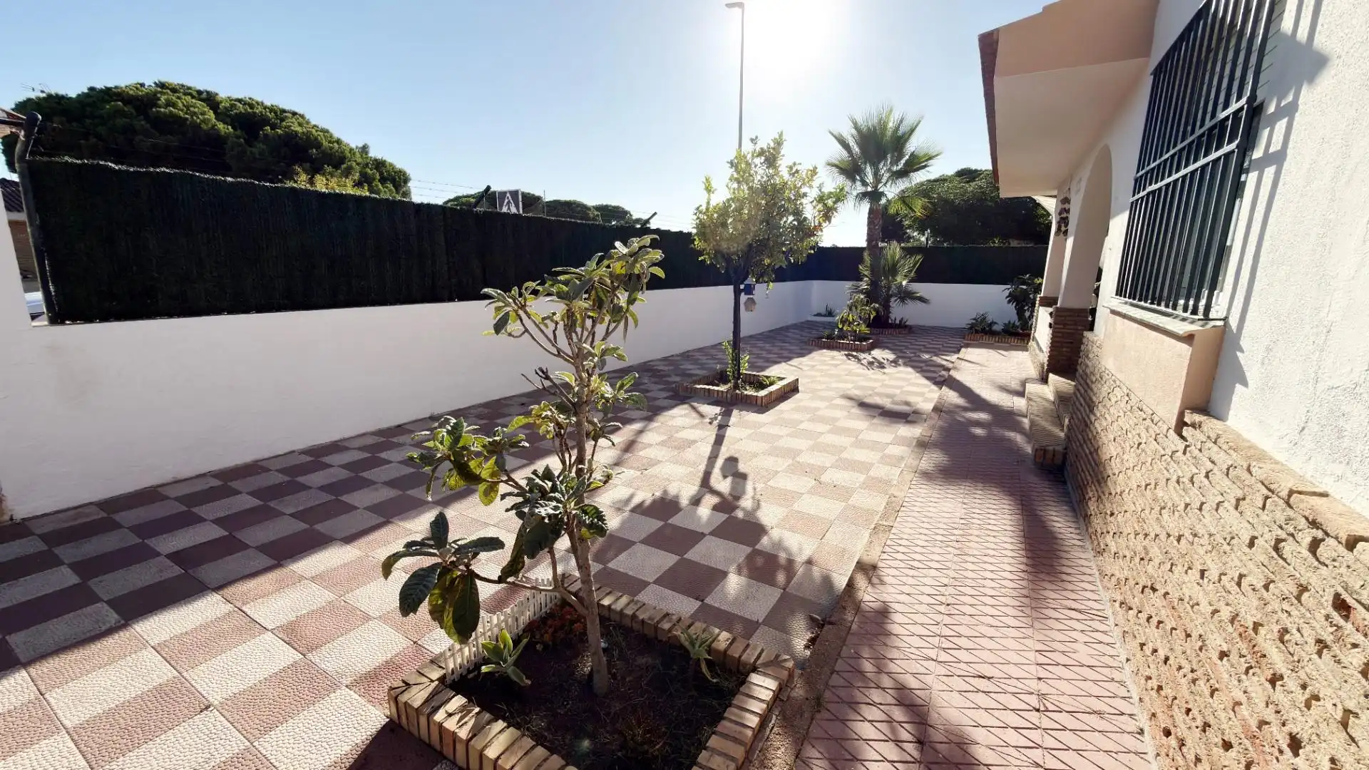 Garden of Houses for sale in Islantilla  with Air Conditioner, Private garden and Terrace